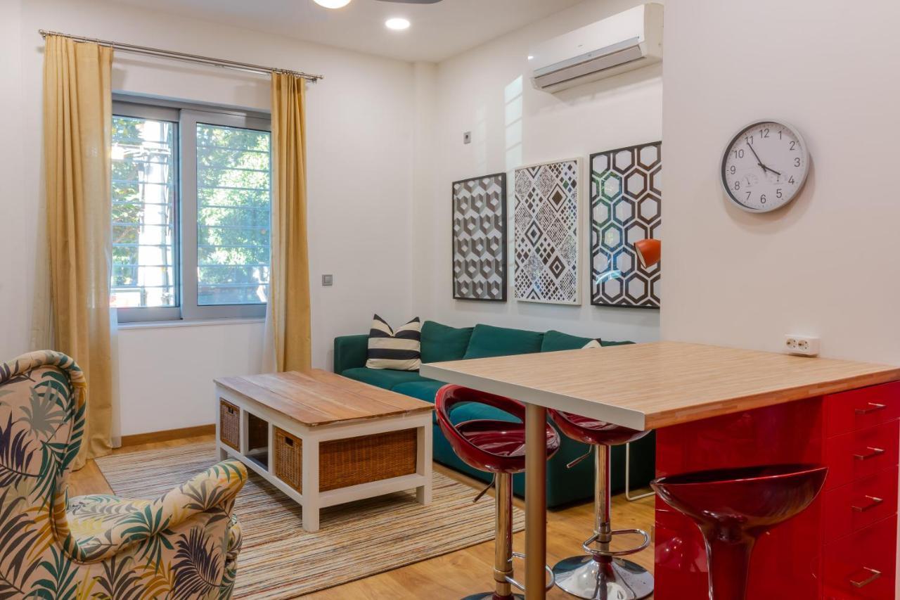 Academia Apartments By The Park Atenas Exterior foto